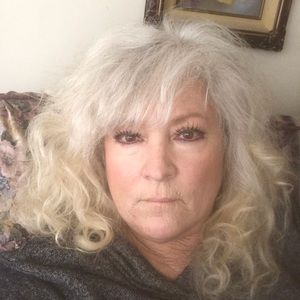 Meet your Posher, Bobbylynn